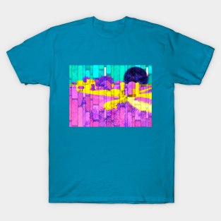 Farmhouse in Provence by Van Gogh (Remix by SABRE) T-Shirt